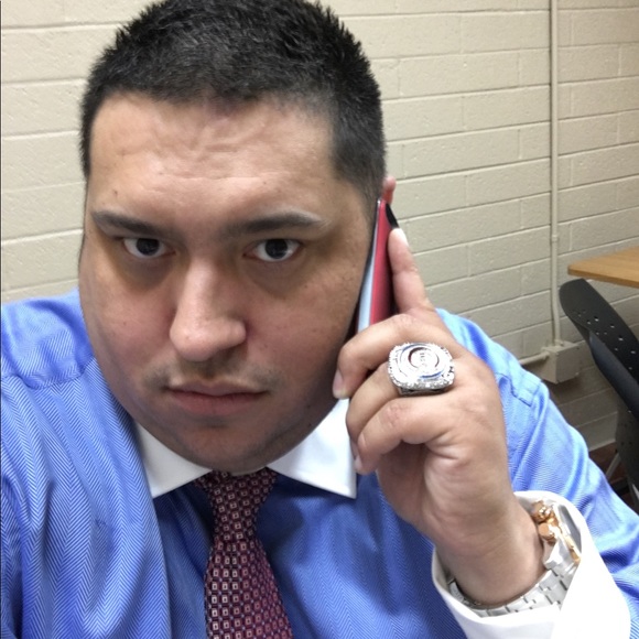 Meet your Posher, Fernando - Picture 1 of 1